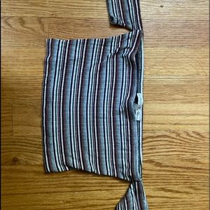 Express off-the-shoulder crop top